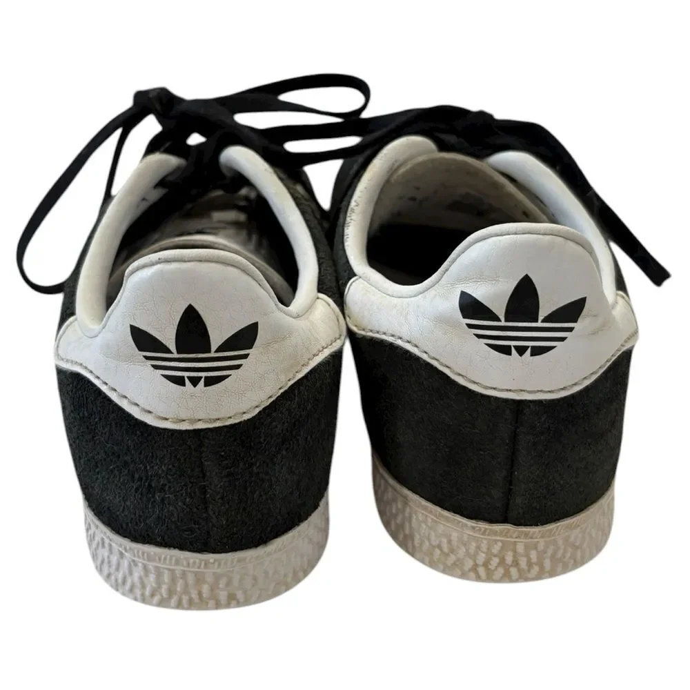 Adidas Gazelle Black & White Suede Sneakers Youth Kids Size 1 Stripes Retro
